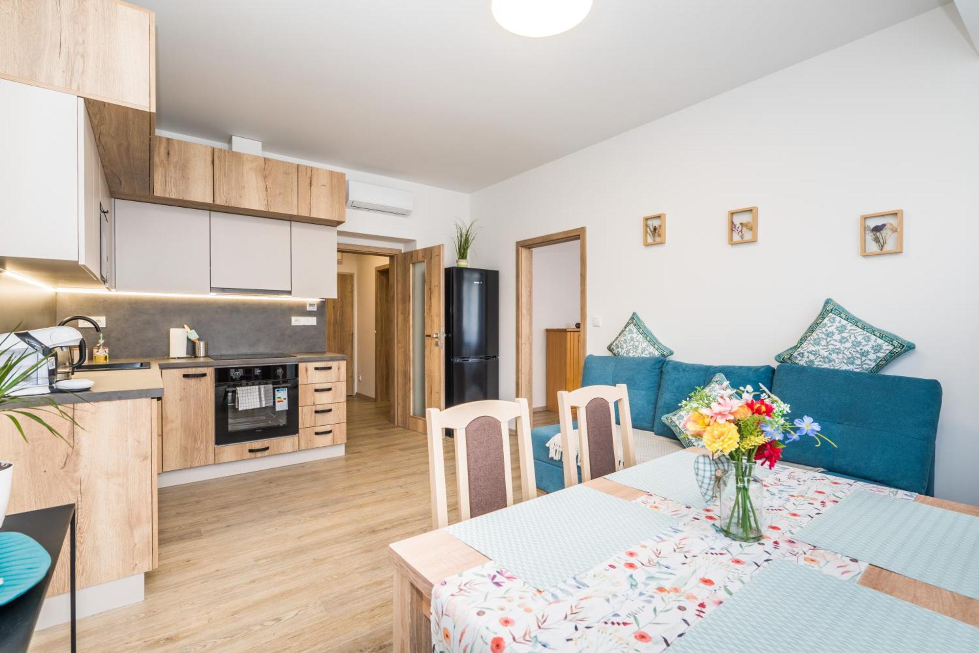 Perla Hradce 302 Daire Hradec Králové Dış mekan fotoğraf