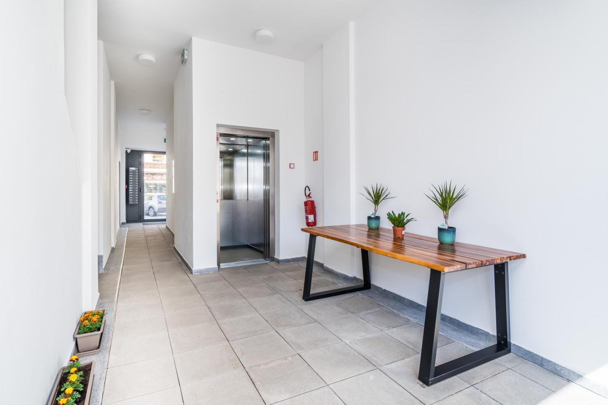 Perla Hradce 302 Daire Hradec Králové Dış mekan fotoğraf
